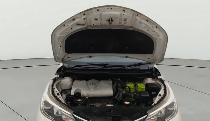 2018 Toyota YARIS V CVT, Petrol, Automatic, 74,673 km, Open Bonet