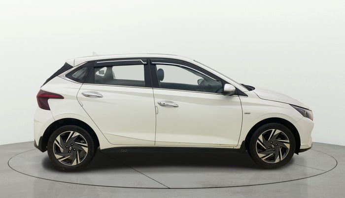 2021 Hyundai NEW I20 ASTA (O) 1.0 TURBO GDI DCT, Petrol, Automatic, 31,681 km, Right Side View