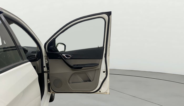 2017 Tata Tiago XZA PETROL, Petrol, Automatic, 66,864 km, RHS Front Door