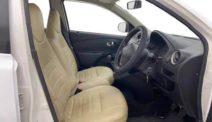 2018 Datsun Go T, CNG, Manual, 81,196 km, Right Side Front Door Cabin