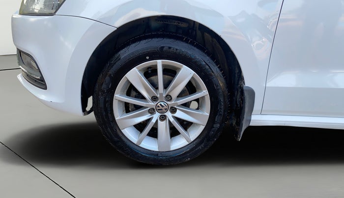 2015 Volkswagen Polo HIGHLINE1.2L, Petrol, Manual, 50,809 km, Left Front Wheel