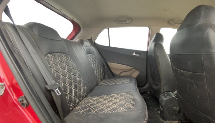 2017 Hyundai Grand i10 SPORTZ 1.2 KAPPA VTVT, Petrol, Manual, 77,942 km, Right Side Rear Door Cabin