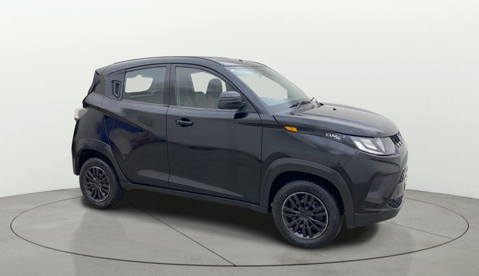 2017 Mahindra Kuv100 K4 PLUS 6 STR, Petrol, Manual, 37,956 km, Right Front Diagonal