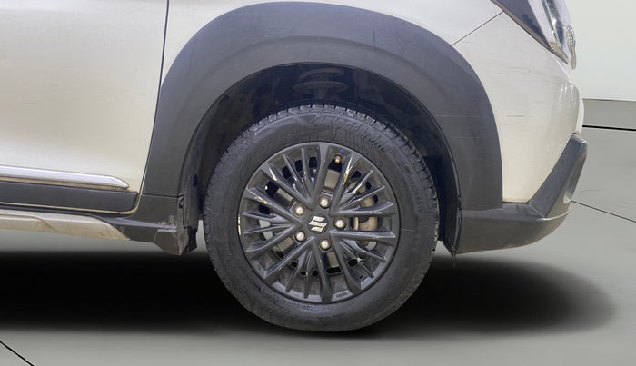 2019 Maruti XL6 ALPHA AT, Petrol, Automatic, 76,744 km, Right Front Wheel