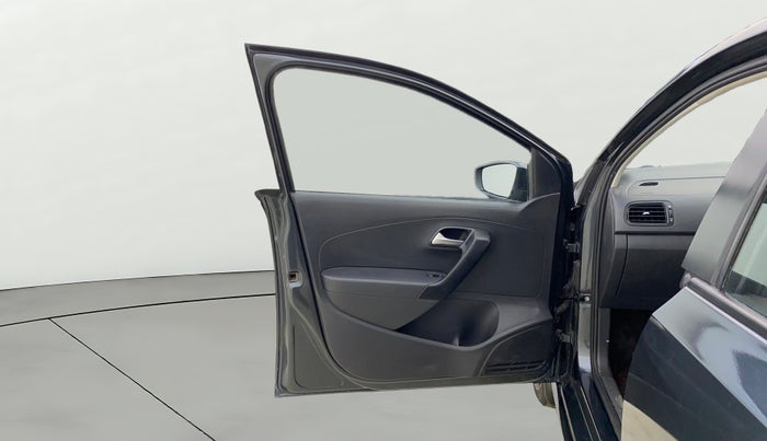 2018 Volkswagen Polo COMFORTLINE 1.0L MPI, Petrol, Manual, 35,576 km, LHS Front Door