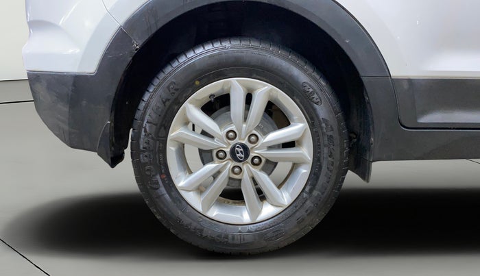 2016 Hyundai Creta SX PLUS 1.6 PETROL, Petrol, Manual, 63,463 km, Right Rear Wheel