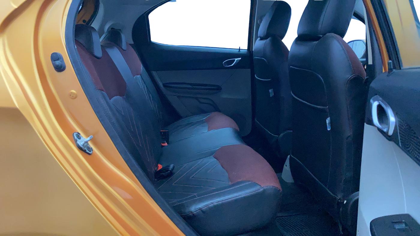 2018 Tata Tiago XZA PETROL, Petrol, Automatic, 66,637 km, Right Side Rear Door Cabin