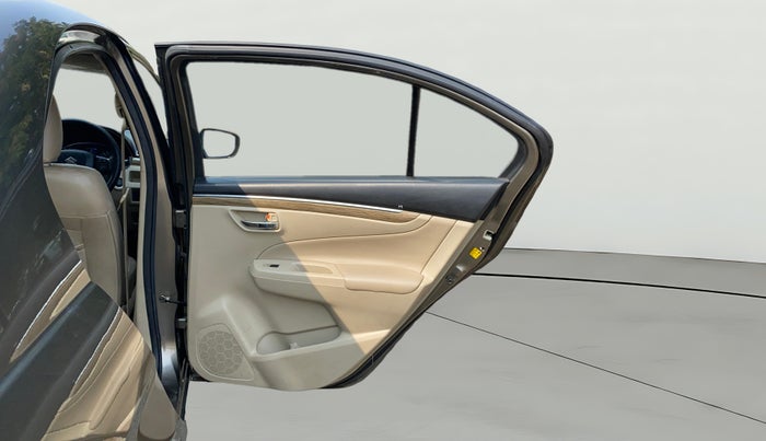 2019 Maruti Ciaz ALPHA 1.5 SHVS PETROL, Petrol, Manual, 96,651 km, RHS Rear Door