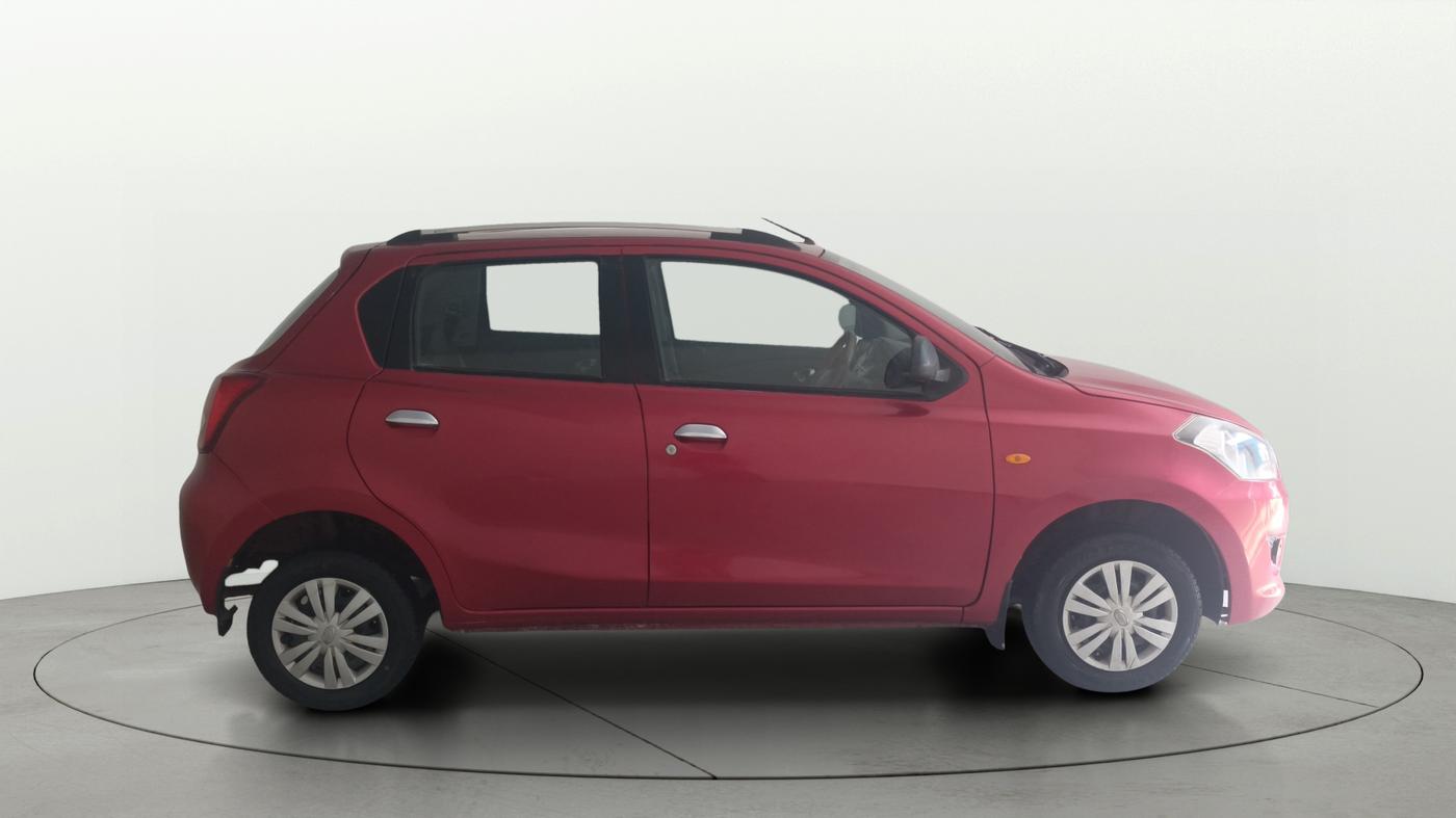 2018 Datsun Go T, Petrol, Manual, 32,458 km, Right Side View