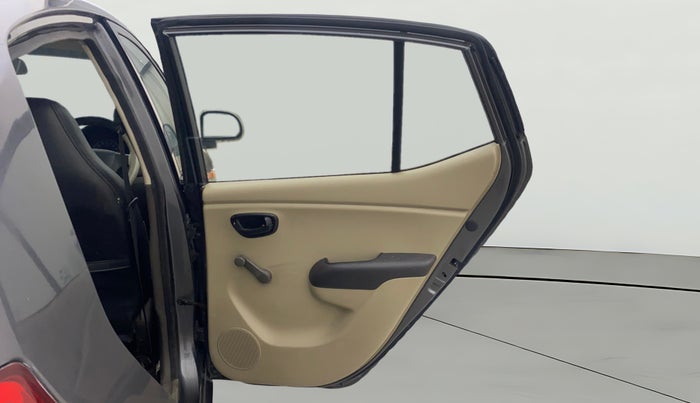 2013 Hyundai i10 ERA 1.1, Petrol, Manual, 1,33,436 km, RHS Rear Door