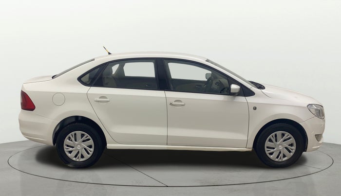 2012 Skoda Rapid AMBITION 1.6 TDI CR MT PLUS, Diesel, Manual, 1,10,617 km, Right Side View