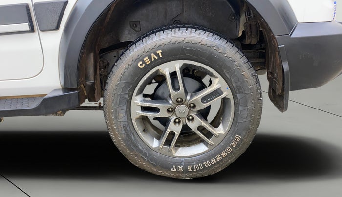 2023 Mahindra Thar LX D HT 2WD MT, Diesel, Manual, 43,367 km, Left Rear Wheel