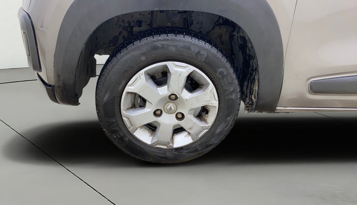 2017 Renault Kwid CLIMBER 1.0, Petrol, Manual, 79,870 km, Left Front Wheel