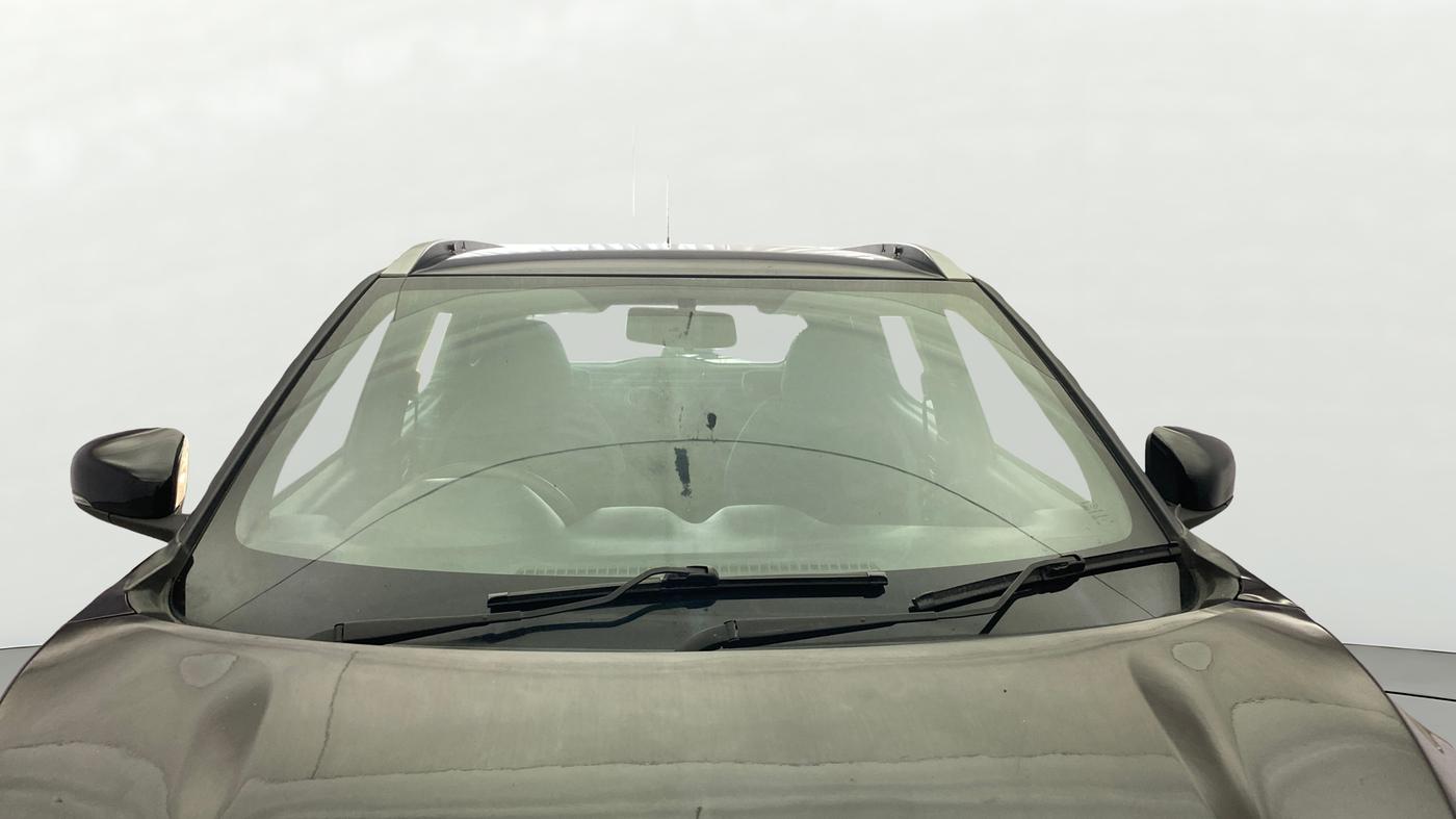 2022 Nissan MAGNITE XL, Petrol, Manual, 70,483 km, Front Windshield