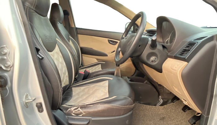 2015 Hyundai Eon MAGNA +, Petrol, Manual, 93,688 km, Right Side Front Door Cabin