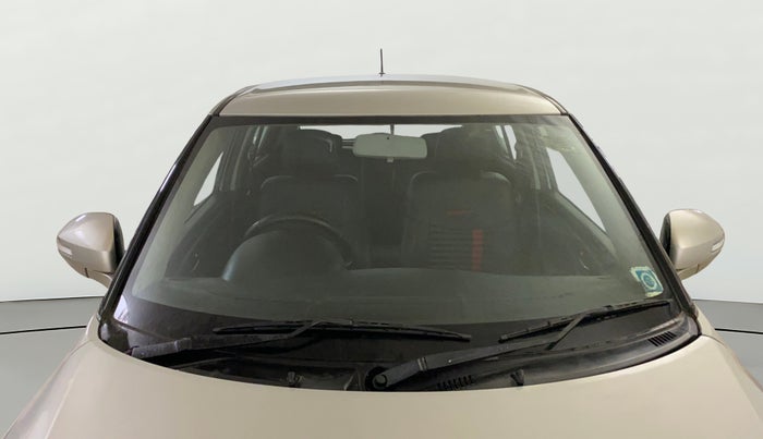 2017 Maruti Swift VXI, Petrol, Manual, 50,881 km, Front Windshield