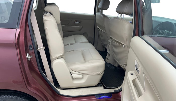 2021 Maruti Ertiga ZXI SHVS, Petrol, Manual, 20,062 km, Right Side Rear Door Cabin