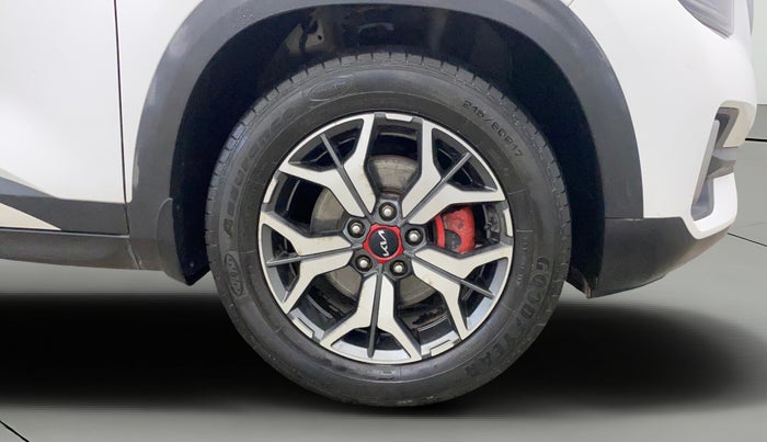 2021 KIA SELTOS GTX PLUS DCT 1.4 PETROL, Petrol, Automatic, 42,525 km, Right Front Wheel