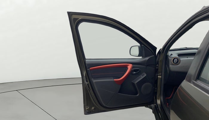 2018 Renault Duster RXS CVT, Petrol, Automatic, 76,221 km, LHS Front Door
