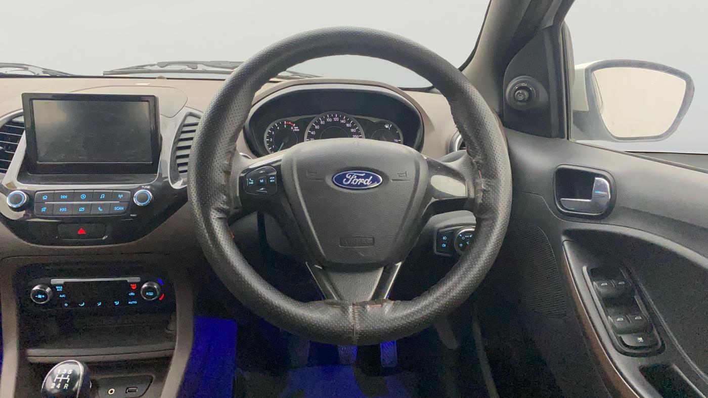2018 Ford FREESTYLE TITANIUM 1.5 DIESEL, Diesel, Manual, 1,09,173 km, Steering Wheel Close Up