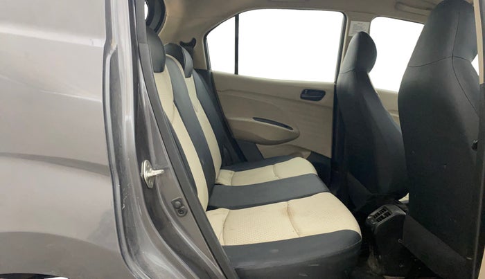 2020 Hyundai NEW SANTRO SPORTZ CNG, CNG, Manual, 1,17,546 km, Right Side Rear Door Cabin