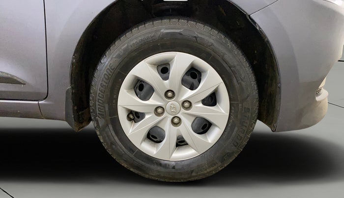 2016 Hyundai Elite i20 SPORTZ 1.2, Petrol, Manual, 63,634 km, Right Front Wheel