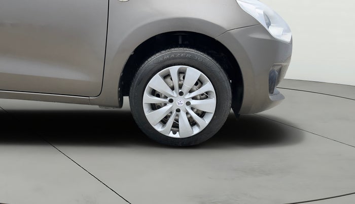 2019 Maruti Swift LXI, Petrol, Manual, 39,848 km, Right Front Wheel