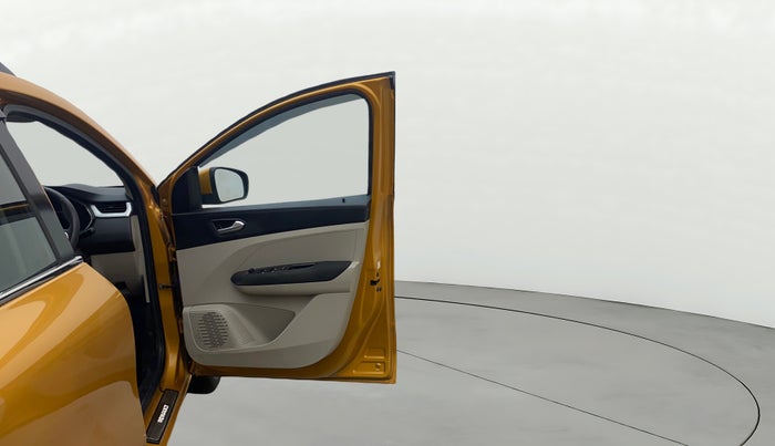 2021 Renault TRIBER RXZ AMT, Petrol, Automatic, 52,213 km, RHS Front Door