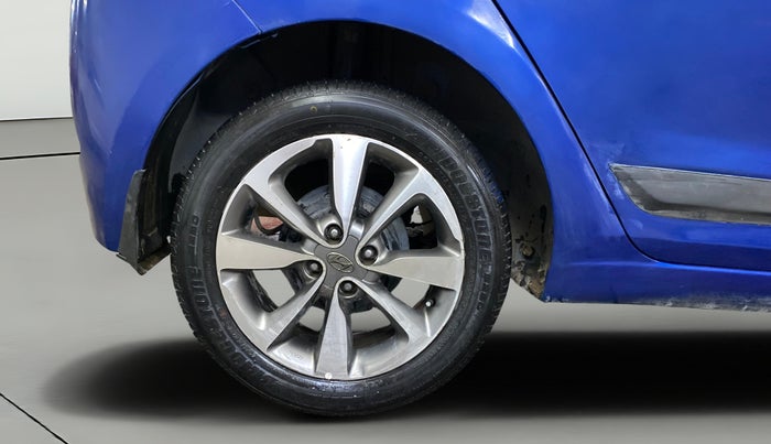 2015 Hyundai Elite i20 ASTA 1.2, Petrol, Manual, 1,01,276 km, Right Rear Wheel