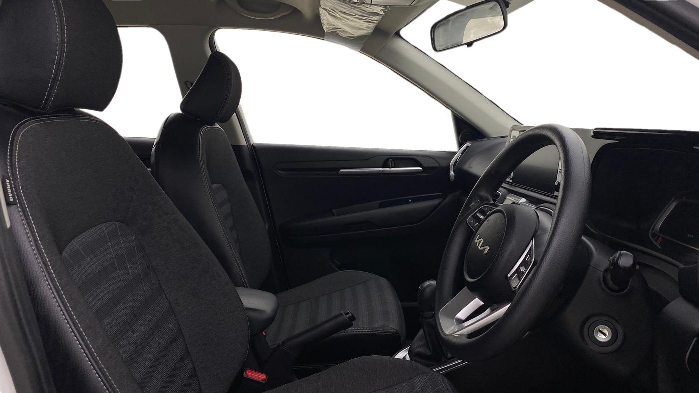 2022 KIA SONET HTK PLUS 1.2, Petrol, Manual, 20,259 km, Right Side Front Door Cabin