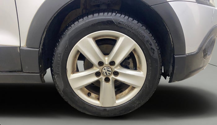 2013 Volkswagen Cross Polo HIGHLINE TDI, Diesel, Manual, 45,994 km, Right Front Wheel