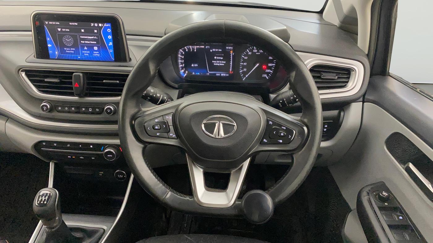 2020 Tata ALTROZ XZ PETROL, Petrol, Manual, 88,724 km, Steering Wheel Close Up