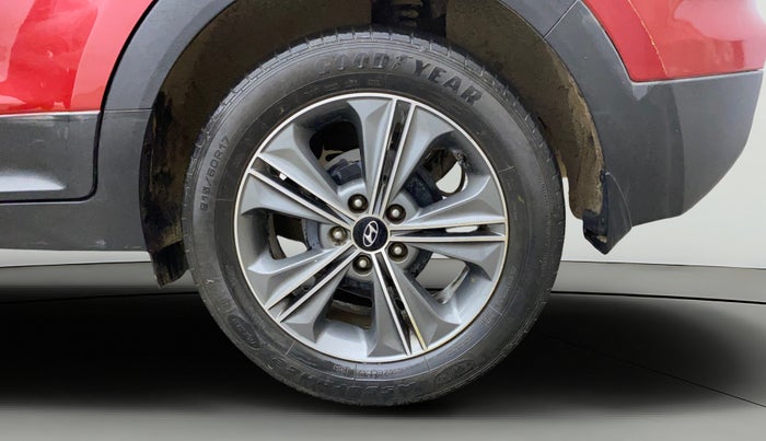 2016 Hyundai Creta SX PLUS AT 1.6 PETROL, Petrol, Automatic, 1,13,542 km, Left Rear Wheel