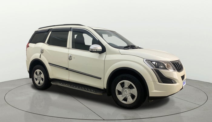 2017 Mahindra XUV500 W6 AT, Diesel, Automatic, 95,152 km, SRP