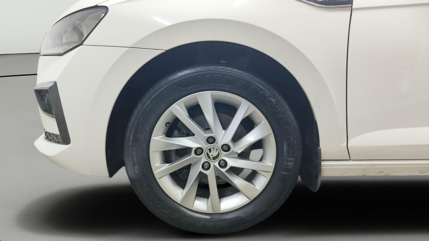 2022 Skoda SLAVIA AMBITION 1.0L TSI MT, Petrol, Manual, 75,019 km, Left Front Wheel