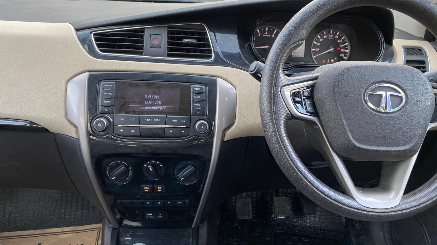 2016 Tata Zest XMS PETROL, Petrol, Manual, 29,240 km, Air Conditioner