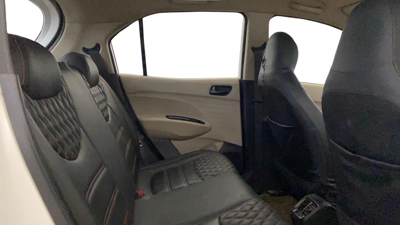 2020 Hyundai NEW SANTRO SPORTZ MT, Petrol, Manual, 83,781 km, Right Side Rear Door Cabin