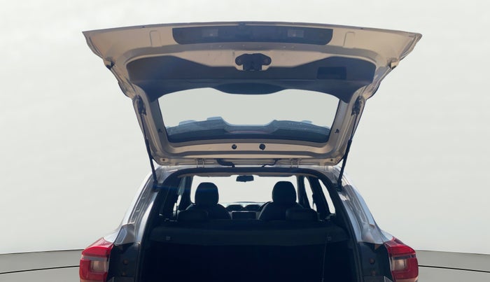 2022 Nissan MAGNITE XV TURBO CVT, Petrol, Automatic, 27,479 km, Boot Door Open