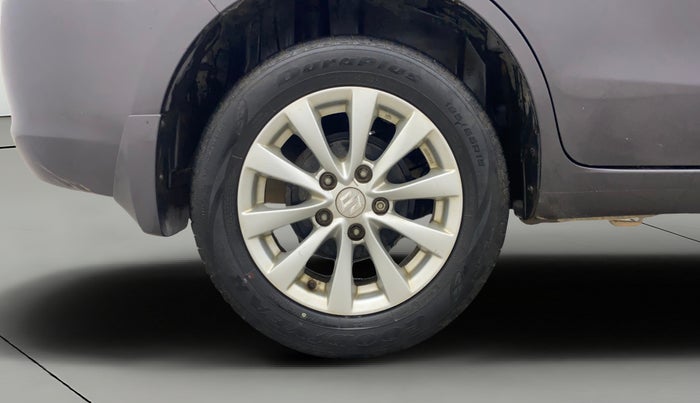 2014 Maruti Ertiga ZXI, Petrol, Manual, 54,724 km, Right Rear Wheel