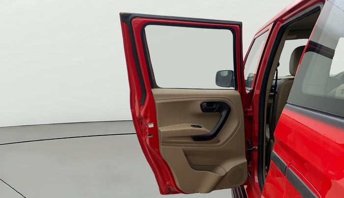 2021 Mahindra BOLERO NEO N 4, Diesel, Manual, 40,245 km, LHS Rear Door
