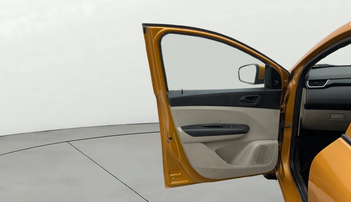 2021 Renault TRIBER RXL MT, Petrol, Manual, 52,280 km, LHS Front Door