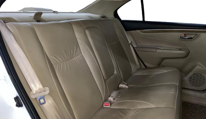 2021 Maruti Ciaz ALPHA 1.5 SHVS PETROL, Petrol, Manual, 38,137 km, Right Side Rear Door Cabin