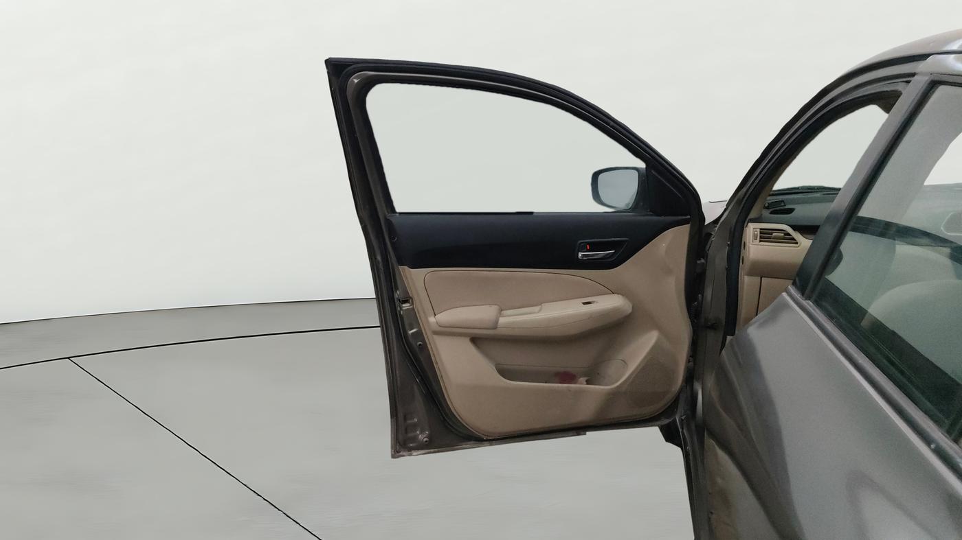 2018 Maruti Dzire VXI, CNG, Manual, 94,982 km, LHS Front Door