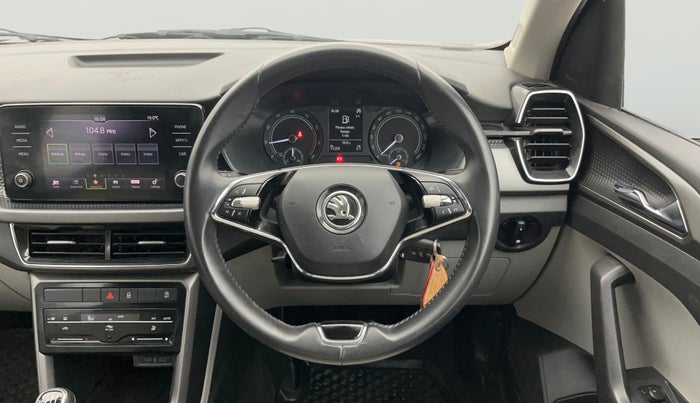 2023 Skoda KUSHAQ AMBITION 1.5 TSI MT, Petrol, Manual, 51,255 km, Steering Wheel Close Up