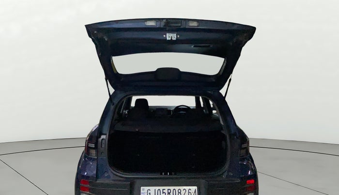 2022 Hyundai VENUE S(O) 1.2, Petrol, Manual, 10,700 km, Boot Door Open