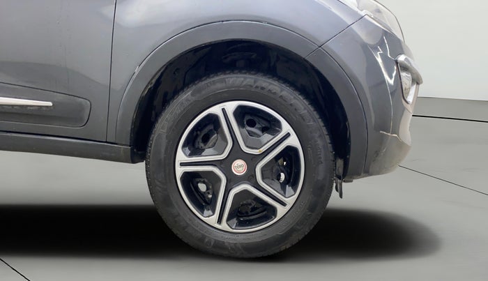 2018 Tata NEXON XM PETROL, Petrol, Manual, 60,331 km, Right Front Wheel