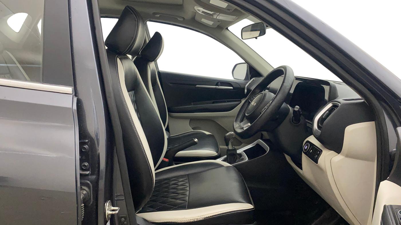 2021 KIA SONET HTX 1.0 IMT, Petrol, Manual, 78,600 km, Right Side Front Door Cabin