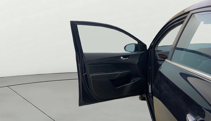 2020 Hyundai Verna SX (O) 1.0 TURBO DCT, Petrol, Automatic, 72,649 km, LHS Front Door