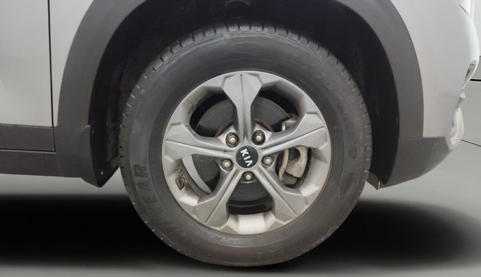 2019 KIA SELTOS HTK PLUS 1.5, Petrol, Manual, 22,632 km, Right Front Wheel