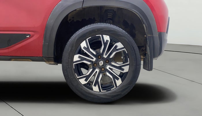 2022 Renault Kiger RXT (O) AMT DUAL TONE, Petrol, Automatic, 34,838 km, Left Rear Wheel